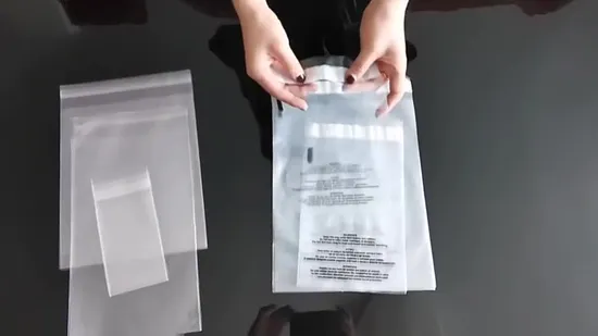 Individuell bedruckte LDPE-Plastiktüte PE-Selbstklebebeutel PE-Verpackungsbeutel für Kleidung